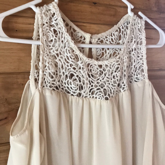 Cream tunic - Picture 2 of 5